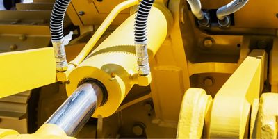 THE MOST FREQUENT HYDRAULIC EQUIPMENT LUBRICATION ERRORS AND HOW TO PREVENT THEM